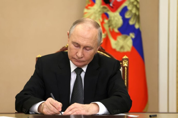 Путин образовал комиссию при президенте по развитию искусственного интеллекта