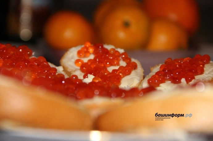 В Башкирии рассказали, на что обратить внимание при покупке икры