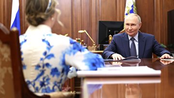 Путин поддержал идею преобразования ВИСП во Всероссийскую службу помощи семье