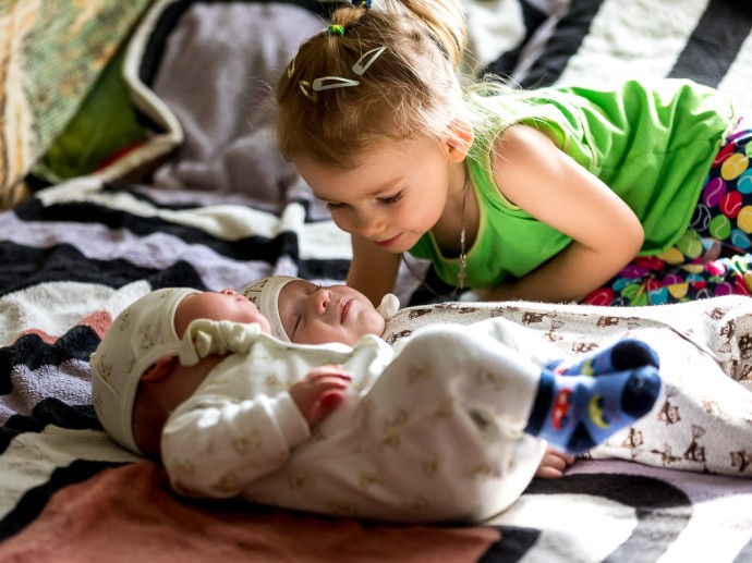 8 пар двойняшек родились в 2026 году в Белгородской области
