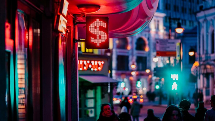 Аналитики назвали лучшее время для покупки туров за рубеж Аналитики назвали лучшее время для покупки туров за рубеж