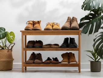 Обувной хаос под контролем: 6 систем, которые спасают даже крошечные прихожие