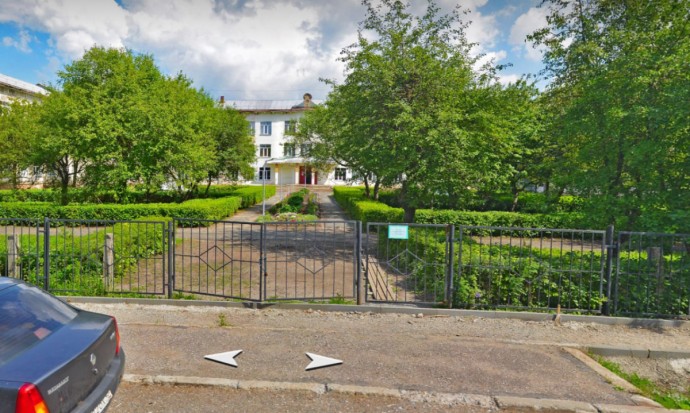 Следком: Школа №73 опасна — детей необходимо перевести