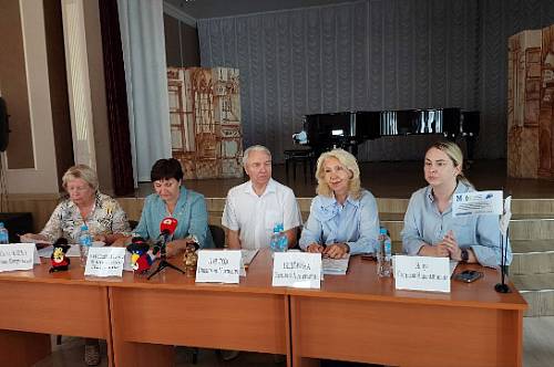 Участники фестиваля «Детство на Амуре» покажут таланты в двух направлениях