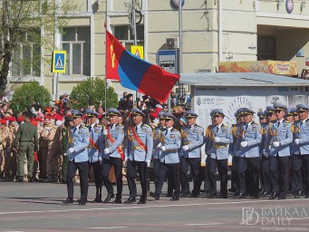 Военнослужащие из Монголии приняли участие в параде в Улан-Удэ
