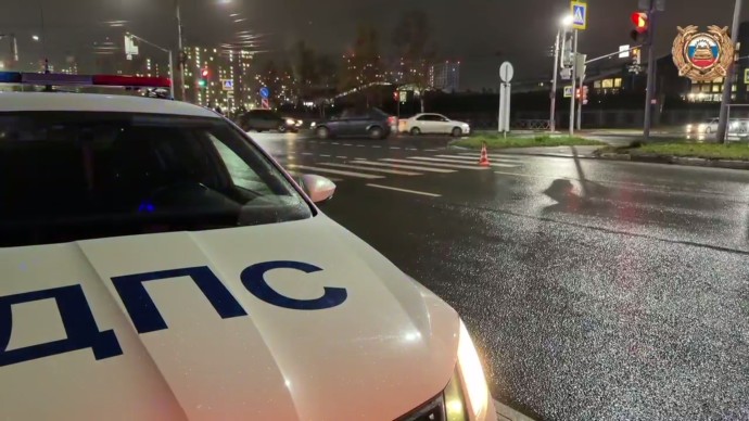 В Ярославле женщина на иномарке сбила на переходе 7-летнего мальчика В Ярославле женщина на иномарке сбила на переходе 7-летнего мальчика