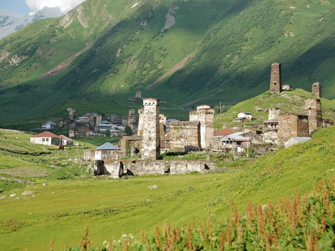 Эти места не найти в путеводителях — но именно они хранят душу Грузии Эти места не найти в путеводителях — но именно они хранят душу Грузии