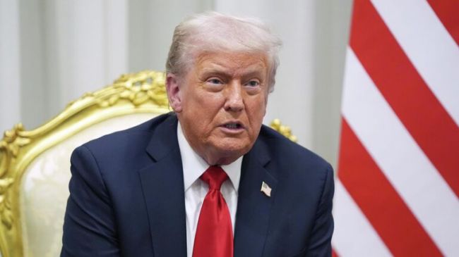 Трамп отменил встречу с Путиным Трамп отменил встречу с Путиным