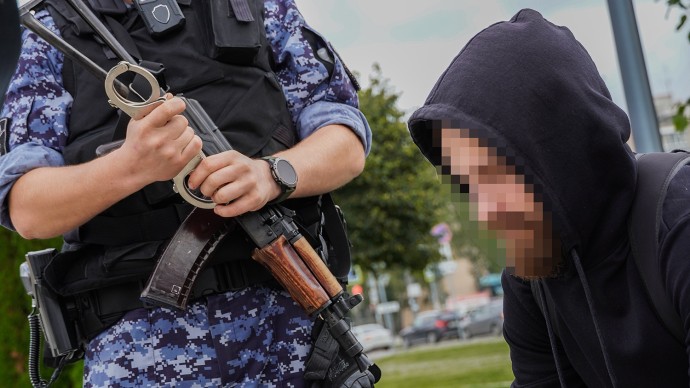 В одном из отелей Пензы неадекватный постоялец устроил матерный дебош