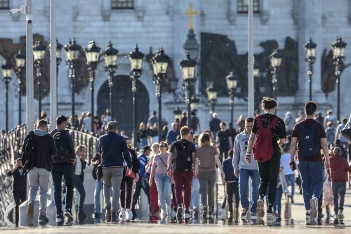 48% россиян готовы отказаться от повышения ради стабильности и соцпакета