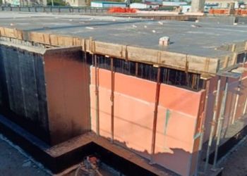 В будущей поликлинике в Екатеринославке начали возводить шахты под лифты