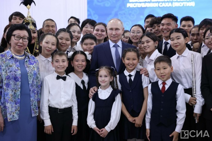 Путин направил приветствие участникам международного фестиваля «Симфония добра» в Якутске