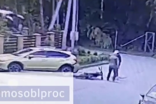Жителю Подмосковья, сбившему подростка на питбайке палкой, дали 2 года условно
