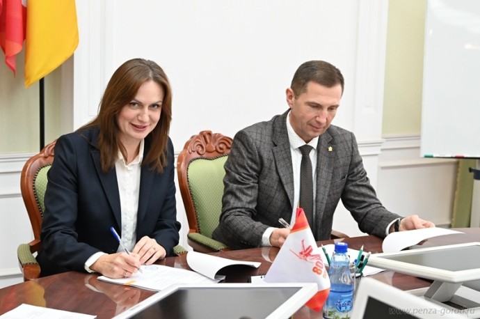 Пензенские власти направят 3 миллиона рублей на социальные проекты НКО