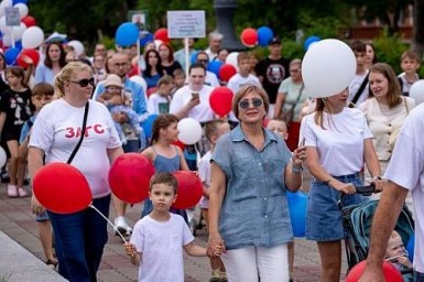 По Благовещенску прошел «Парад семей»
