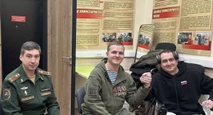 Представители Следственного комитета навестили раненых бойцов в НМИЦ ВМТ имени А.А. Вишневского