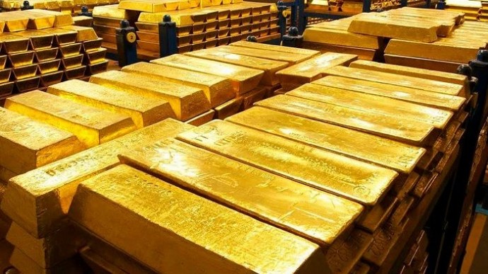 Стоимость золота установила новый рекорд, превысив $3500 за тройскую унцию