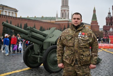 Представители ратных династий посетили музей на Красной площади — Собянин