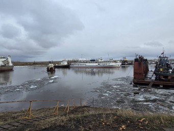 Затонувшее в Жатае судно поднимут после паводка