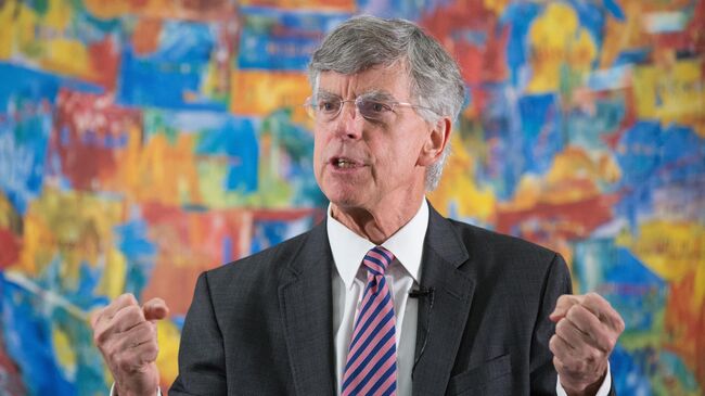 Экс-посол США рассказал пранкерам о стратегии Трампа по Украине