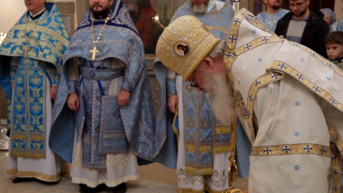 В Алексинском районе заново отстроили храм Смоленской иконы Божией Матери