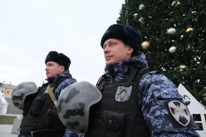 Астраханцам напомнили о мерах безопасности в новогодние праздники