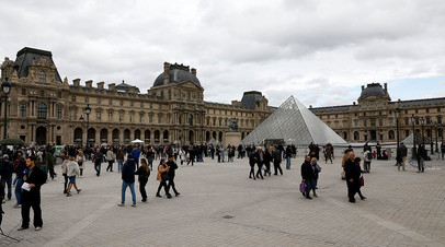 FT: украденные из Лувра ювелирные изделия не были застрахованы FT: украденные из Лувра ювелирные изделия не были застрахованы