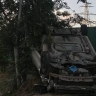 В Улан-Удэ автомобиль сбил опору уличного освещения и перевернулся