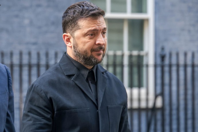 На Украине рассказали о тяжелом положении Зеленского На Украине рассказали о тяжелом положении Зеленского