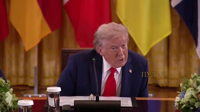 В ходе переговоров Трампа с лидерами ЕС возникла неловкая ситуация