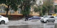 В Астрахани сделали впечатляющие кадры грозы над Волгой