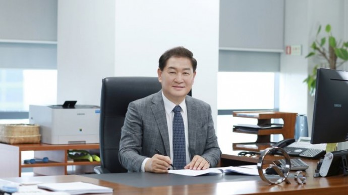 Глава мобильного бизнеса Samsung Electronics внезапно ушёл из жизни
