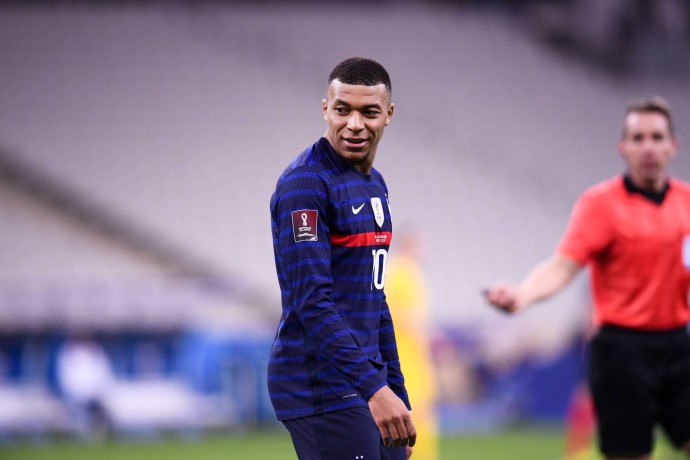 Франция разгромила Украину и пробилась на чемпионат мира Франция разгромила Украину и пробилась на чемпионат мира