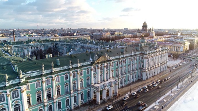 В Рождество Эрмитаж можно посетить бесплатно В Рождество Эрмитаж можно посетить бесплатно