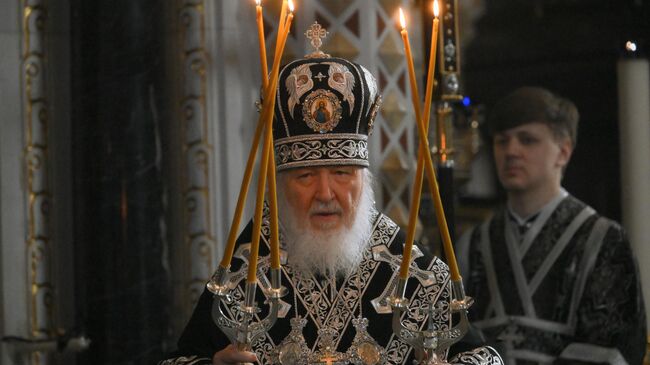 Патриарх Кирилл поздравил верующих с Пасхой