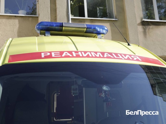 В Белгородском округе муж с женой получили тяжёлые ранения при атаке дрона на авто