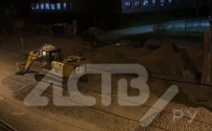 Жители улицы Бумажной в Южно-Сахалинске не могут спать из-за полуночного ремонта дорог