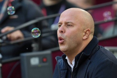 Слот высказался о своих отношениях с Салахом