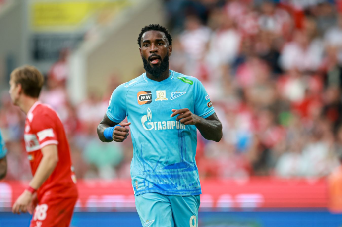 В "Крузейро" заявили, что полузащитник "Зенита" Жерсон хочет вернуться в Бразилию В "Крузейро" заявили, что полузащитник "Зенита" Жерсон хочет вернуться в Бразилию