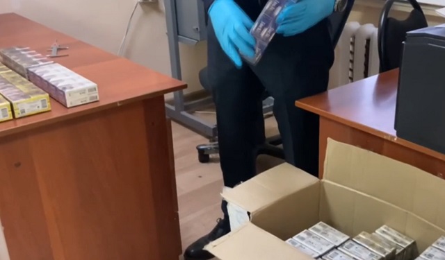 В Мордовии в суд направлено дело предпринимательницы, у которой изъяли более 800 пачек немаркированных сигарет