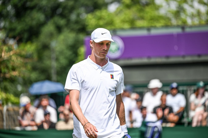 Шаповалов после вылета с Уимблдона жёстко раскритиковал ATP-тур и мячи