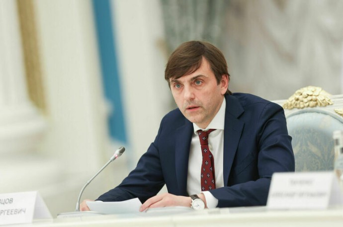 Кравцов: Решение о 12-летнем обучении можно принять только после глубокого анализа Кравцов: Решение о 12-летнем обучении можно принять только после глубокого анализа