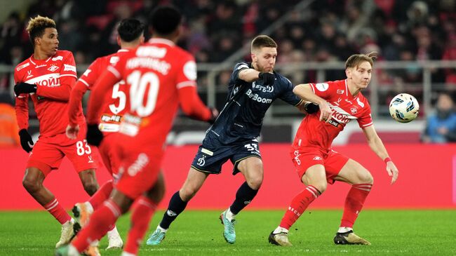 Скандальная ничья спасла "Спартака": судья украл два гола у "Динамо"?