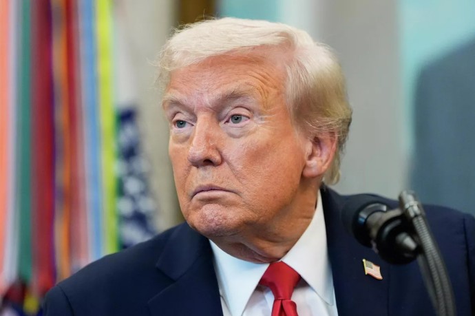 Трамп: Всего год назад США были на грани гибели Трамп: Всего год назад США были на грани гибели