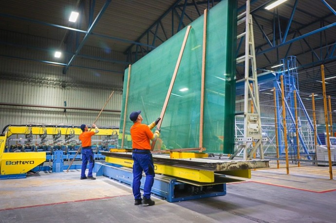 В Подмосковье расширили производство полированного стекла В Подмосковье расширили производство полированного стекла
