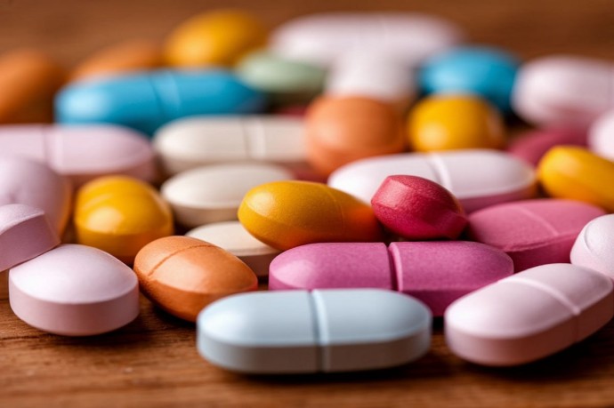 Врач Мясников рассказал о правилах лечения людей старше 60 лет Врач Мясников рассказал о правилах лечения людей старше 60 лет