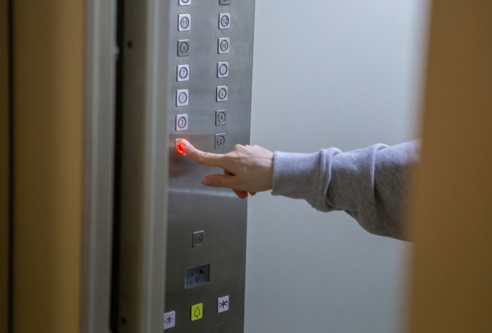 Сгоревшую квартиру сдают в Москве за 77 тысяч рублей