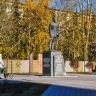 В Великом Новгороде завершилось благоустройство сквера Защитников Отечества
