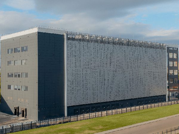 Дата-центрам требуется 0,3% поставляемой «Россетями» электроэнергии — глава организации