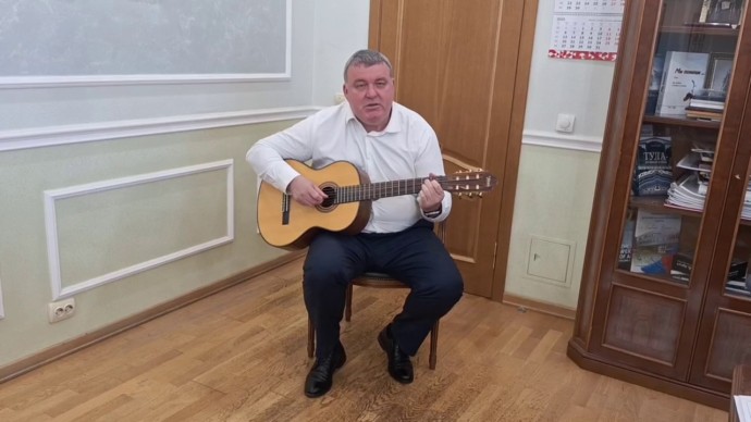 Илья Беспалов напомнил про 3 сентября песней